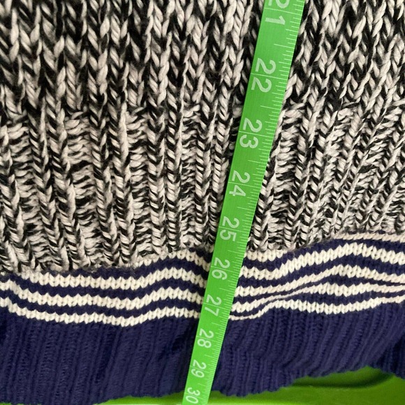 PINK Victorias Secret Sweater Womens Sz L Black White‎ Chunky Knit V Neck Loose - Picture 8 of 9